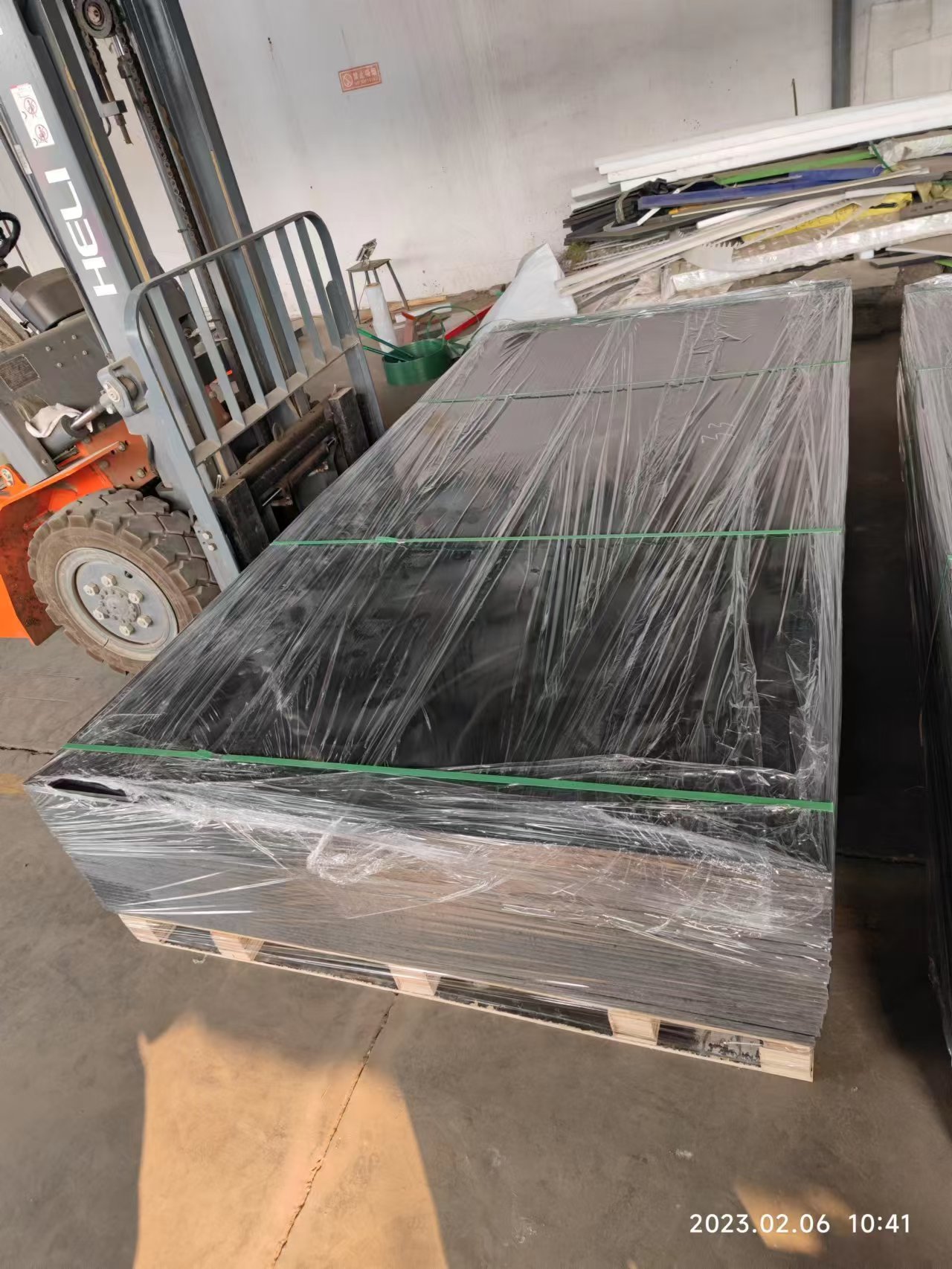 UHMWPE Plate Thumbnail 3